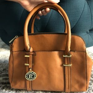 Like-New London Fog Purse